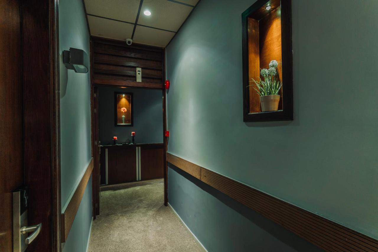 Baden Hotel Suites Амман Экстерьер фото
