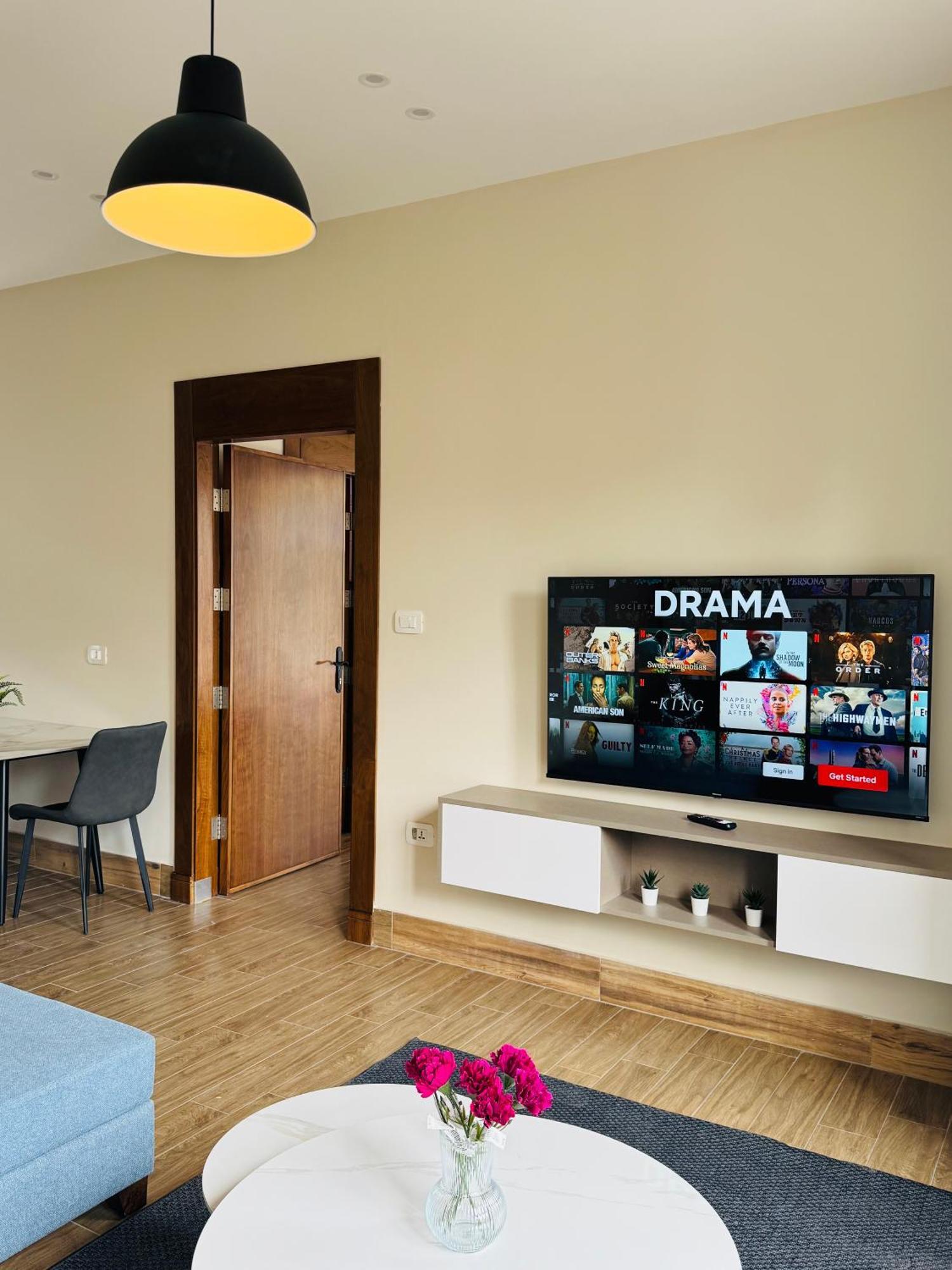 Baden Hotel Suites Амман Экстерьер фото